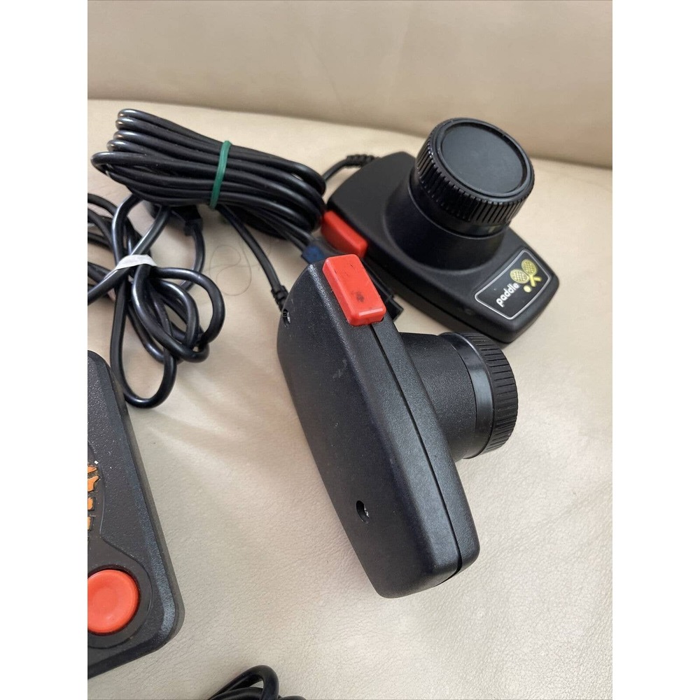 atari controllers ,untested,c3 - Picture 6 of 7
